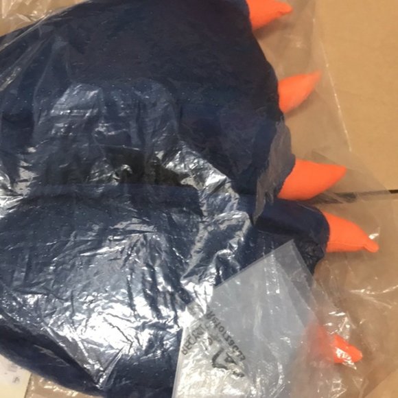 🔥HP🔥 Kids Tucker + Tate Monster Foot Slipper - Picture 5 of 5